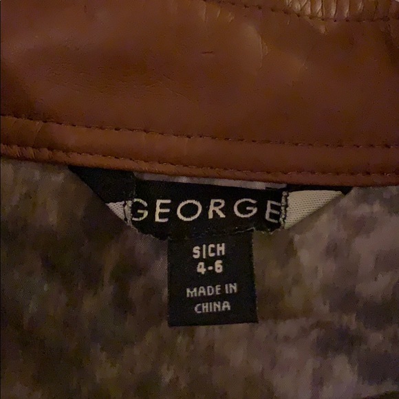 Fall leather jacket - Picture 3 of 4